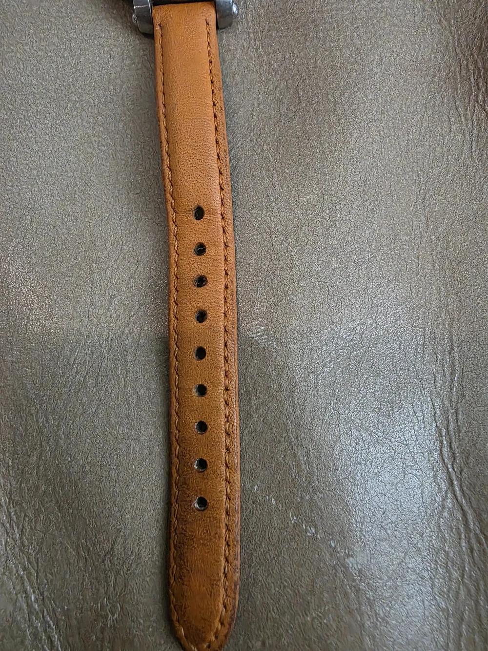 Fossil Classic Round Watch in Cognac Leather